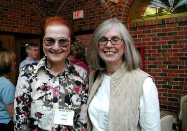 Lou- Madeline and Sue.JPG (255981 bytes)