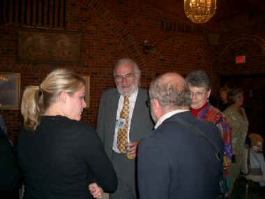 Dinner Dance  9 Oct 2004 012.jpg (2185522 bytes)