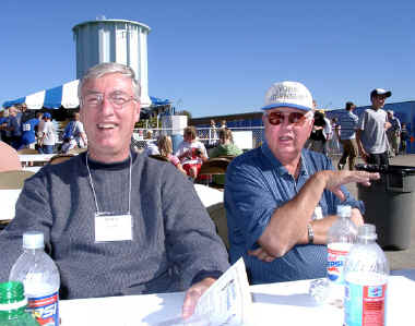 dougjohn.JPG (81658 bytes)